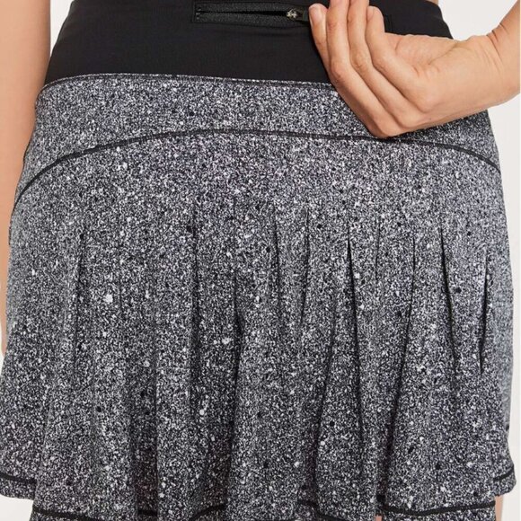 Lululemon Circuit Breaker Skirt II (Tall) 15" Luminesce Splatter White Black - Picture 8 of 8